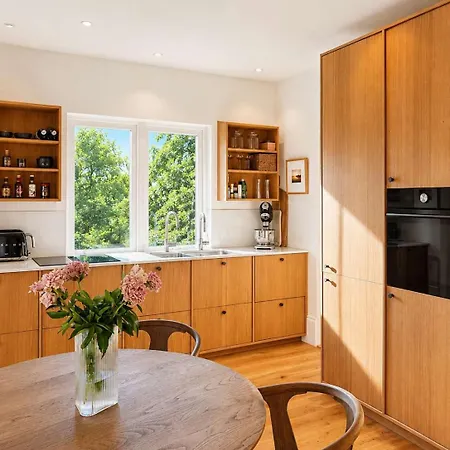 Dv119b - 3br Spacious Appartement *